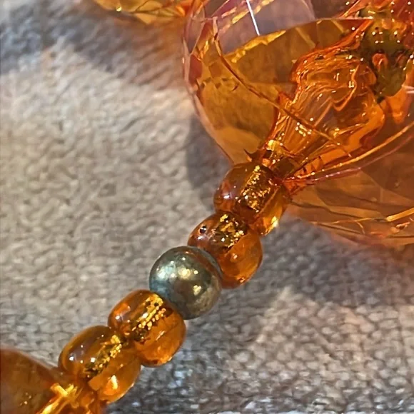 Vintage Tangerine Orange & Gold Pendant Necklace - Picture 7 of 9